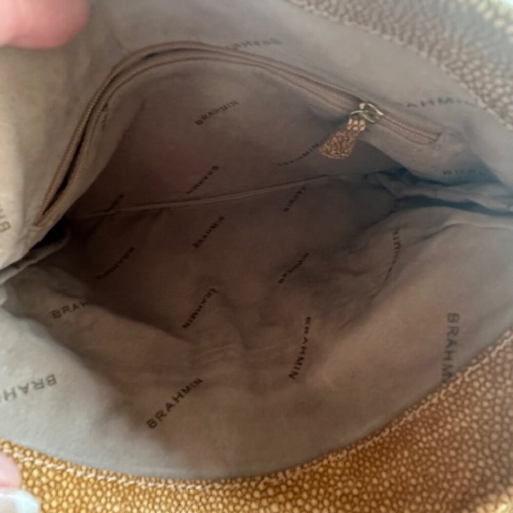 NWOT Brahmin Fold Over Shoulder Bag - Picture 13 of 15
